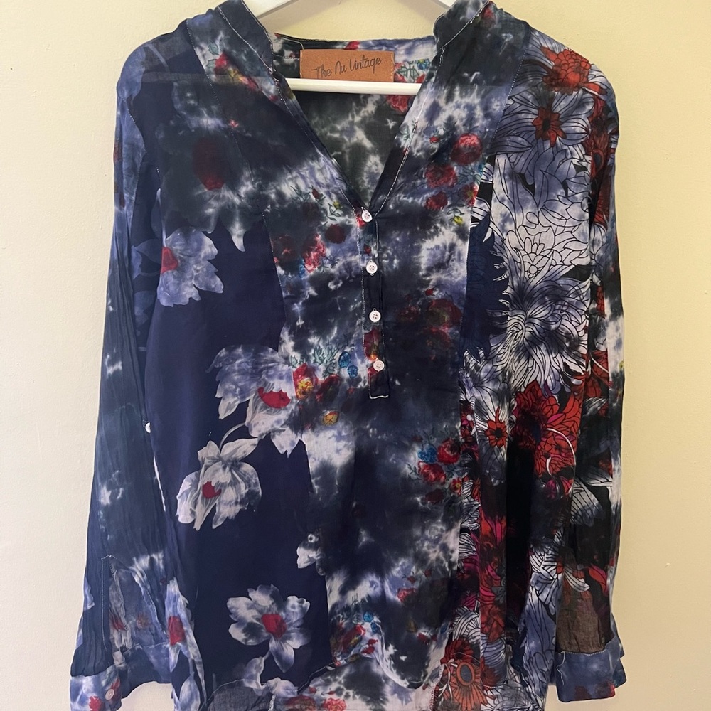 Blue and White Long Sleeve Blouse with Mandarin Collar